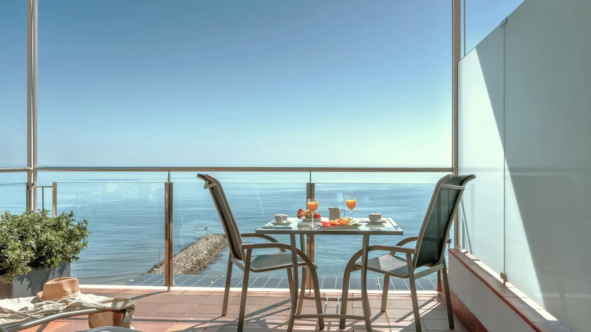 Hotel Calipolis Sitges Spagna