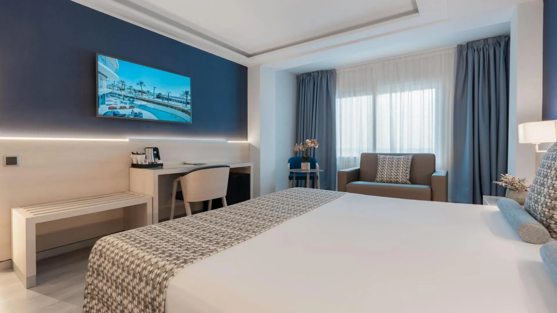 Hotel Calipolis Sitges